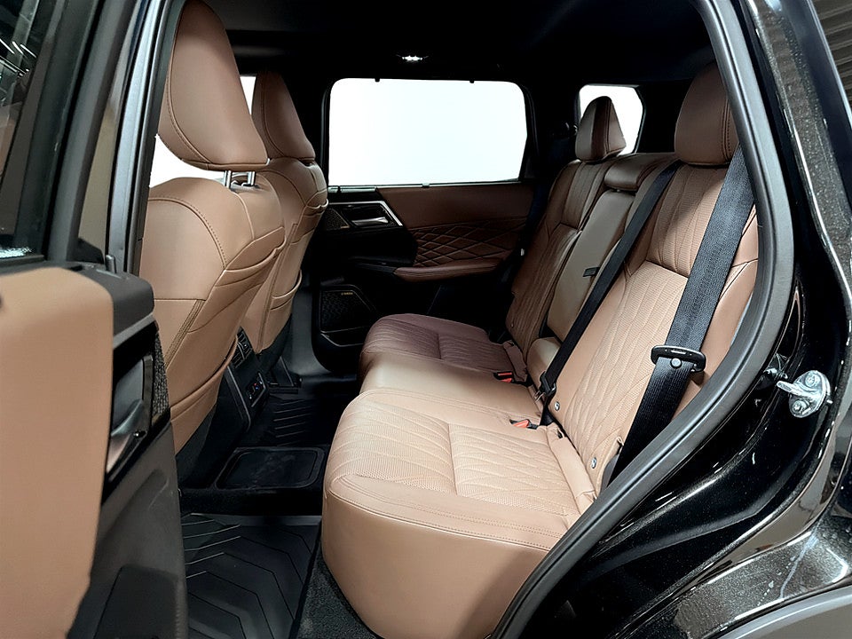 Bild på Mitsubishi Outlander Instyle+ Plug-In Hybrid 4WD