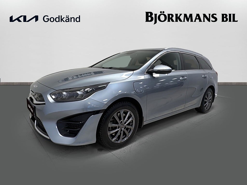 Kia Ceed SW PLUG-IN HYBRID ADVANCE MOMSBIL