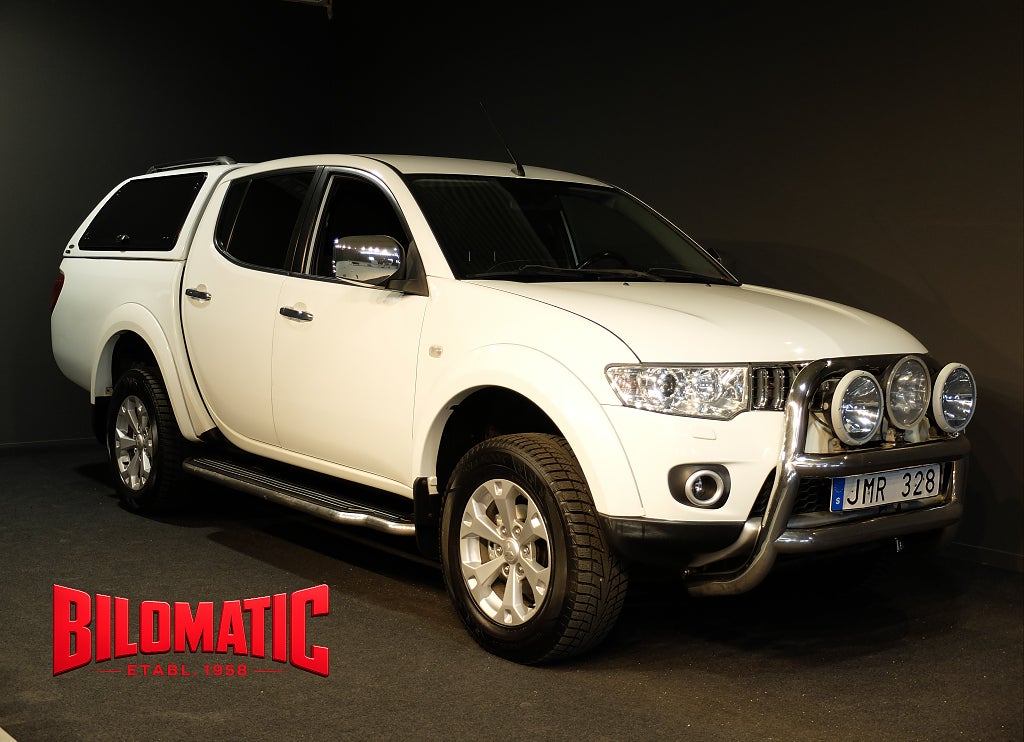 Mitsubishi L200 DC 2,5TD AUT 4WD KÅPA Dubbehytt Endast 15053mil