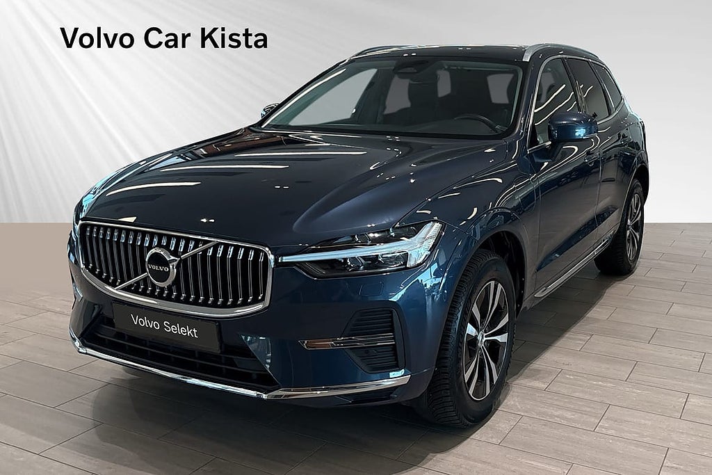 Volvo XC60 Recharge T6 Core Bright Läder Panorama B-Kamera