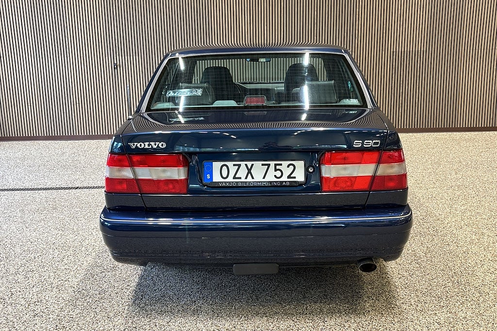 Volvo S90 3.0