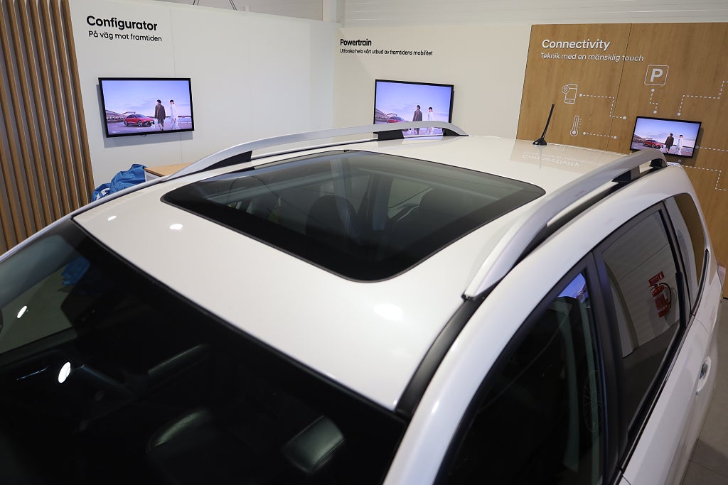 Subaru Forester 2.0 4WD XT 241HK Drag M-Värme H&K Navi Kamera Panorama 2014