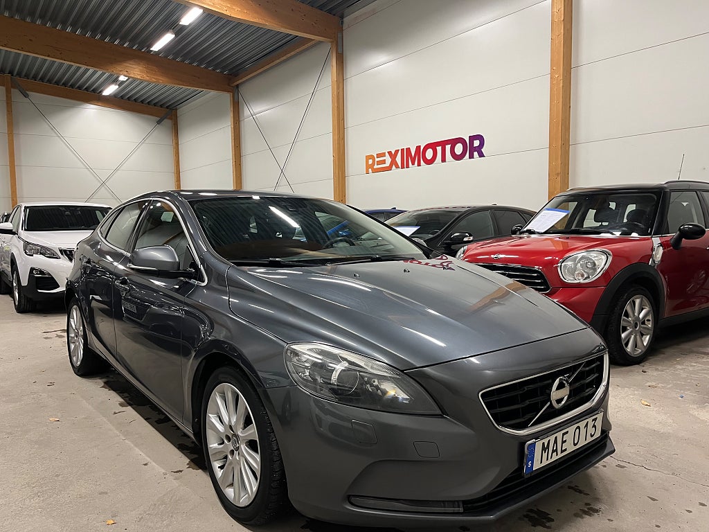 Volvo V40 D2 Powershift Momentum Business Edition Pro Euro 5