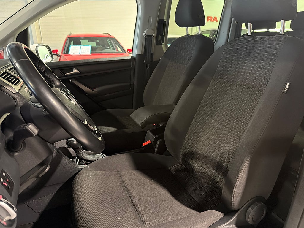 Volkswagen Caddy Maxi Life 2,0 TDI 4M Comfort 7-sits Värmare Drag 2020
