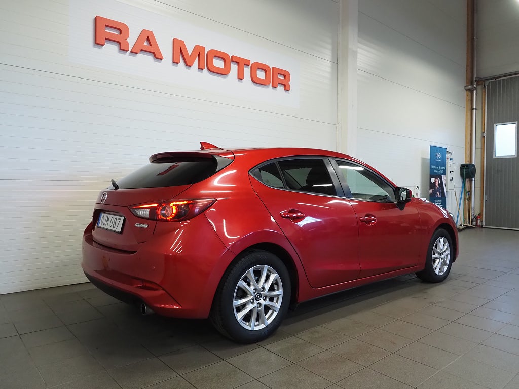Mazda 3 Sport 2.0 SKYACTIV-G 120hk Automat Vision Navigation 2016