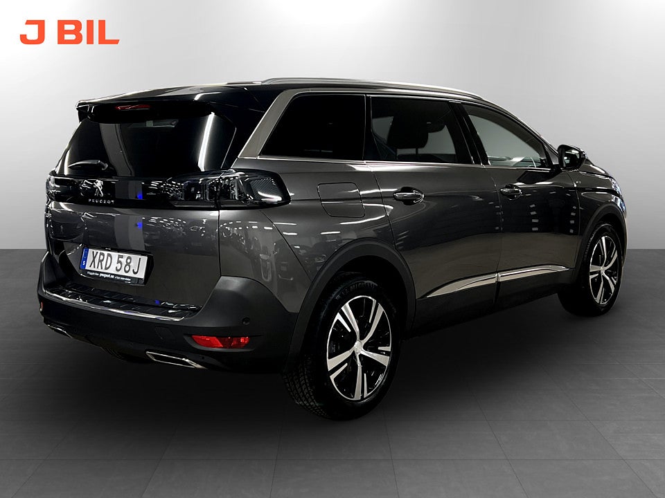 Bild på Peugeot 5008 GT 1.2 PT 130hk Aut 7-SITS B-KAMERA CARPLAY