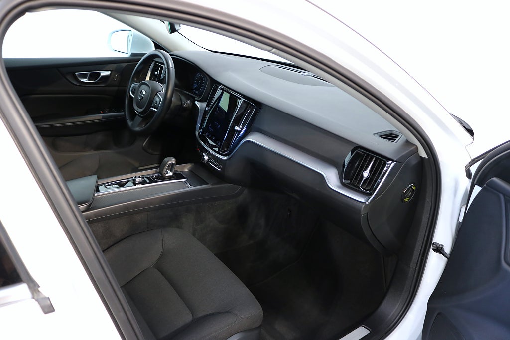 Volvo V60 2022 - miniatyr 15