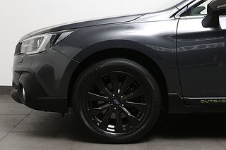 Kombi Subaru Outback 9 av 30