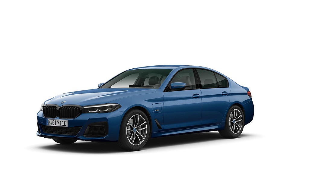 BMW 530e xDrive Sedan M Sport Navi HiFi Kamera Drag