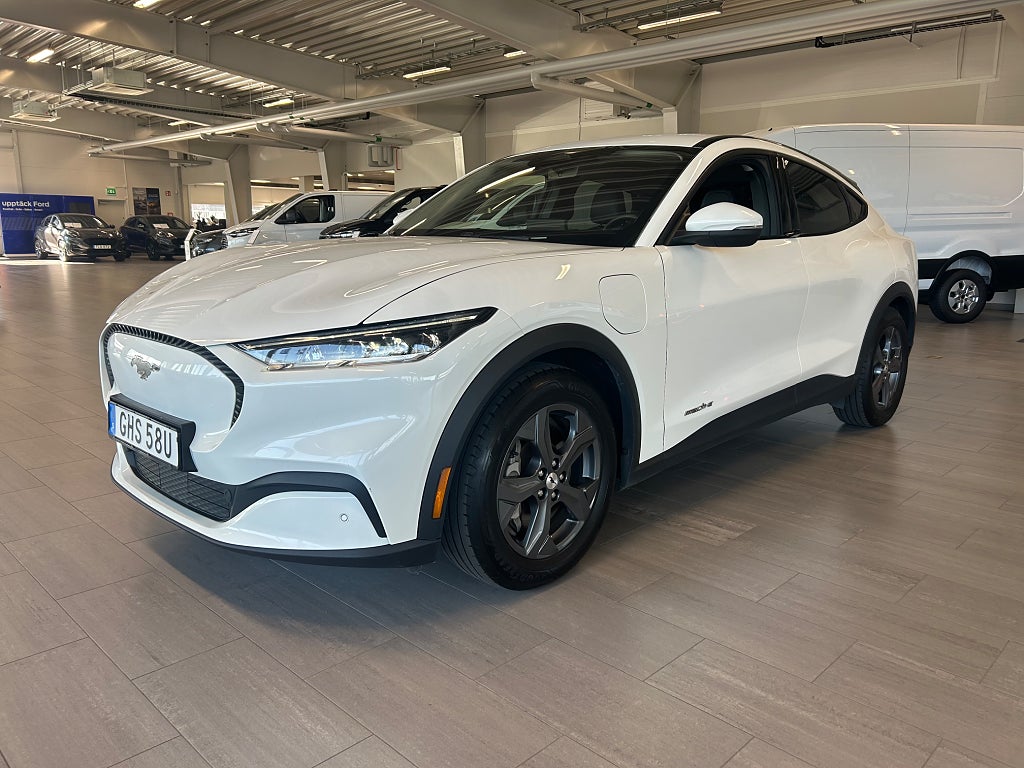 Ford Mustang Mach-E SR 75kWh RWD 269hk *V-hjul*