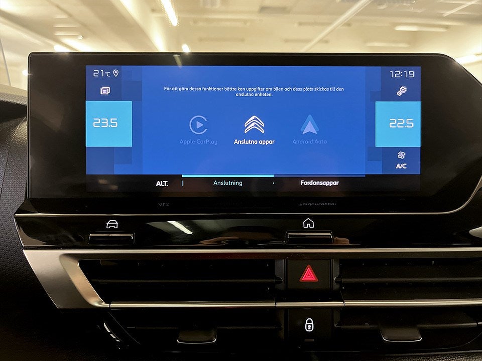 Bild på Citroën e-C4 Shine Exclusive 50kWh 136hk Aut - 360,ELSTOL,PANO