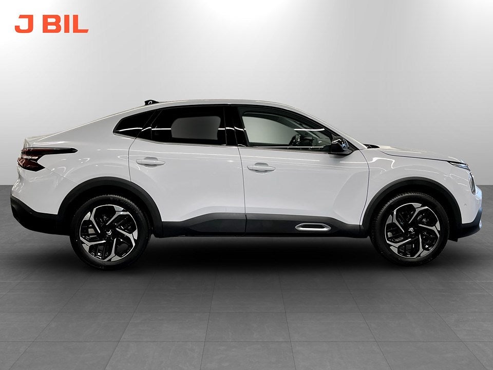 Bild på Citroën C4 X Shine PureTech 130hk Aut - PRIVATLEASING