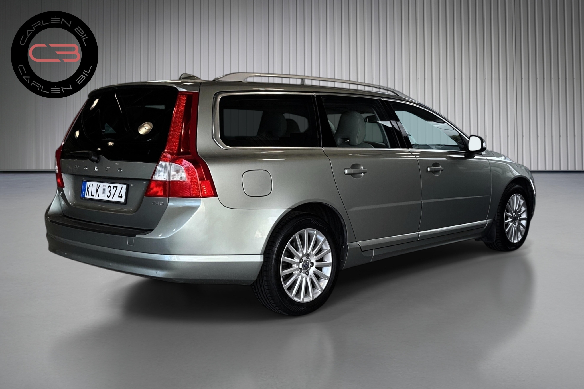 Volvo V70 2.4D Geartronic 2008, photo 4/43