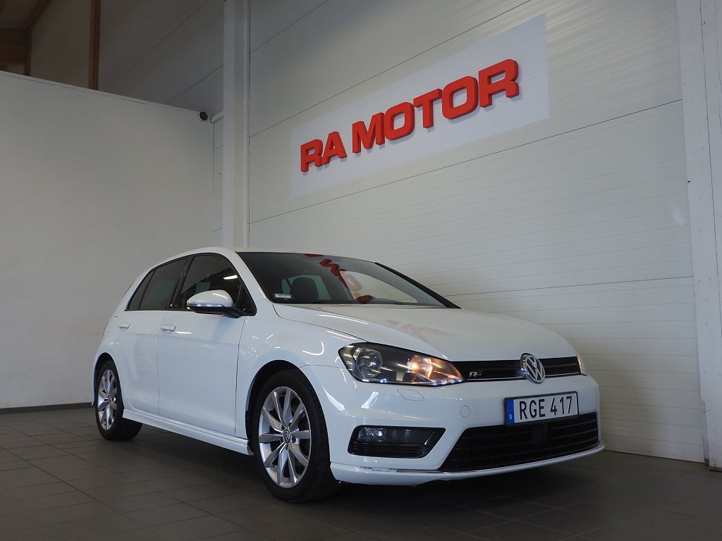 Volkswagen Golf 1.4 TSI 150hk DSG Automat R-Line Adaptiv Farthållare 2017