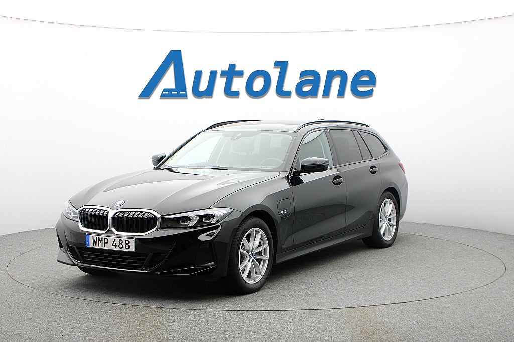 BMW 330e xDrive Touring Drag,CarPlay,GPS Sommarkampanj 4,99%