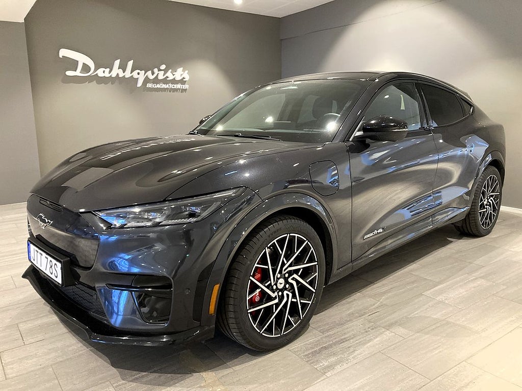 Ford Mustang Mach-E GT Long Range AWD 487hk 4,95% Ränta
