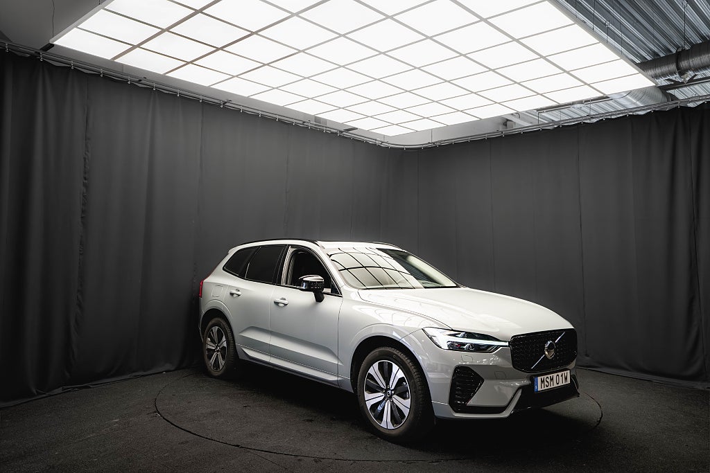 Volvo XC60 Recharge T6 AWD PLUS DARK DRAG LÄDER PANO BLIS 98%SoH