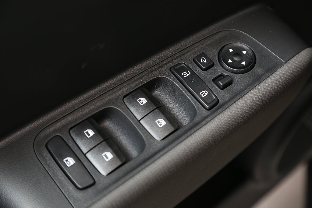 Hyundai Inster Long Range 49kWh Advanced - Vinterhjul & service ingår 2025