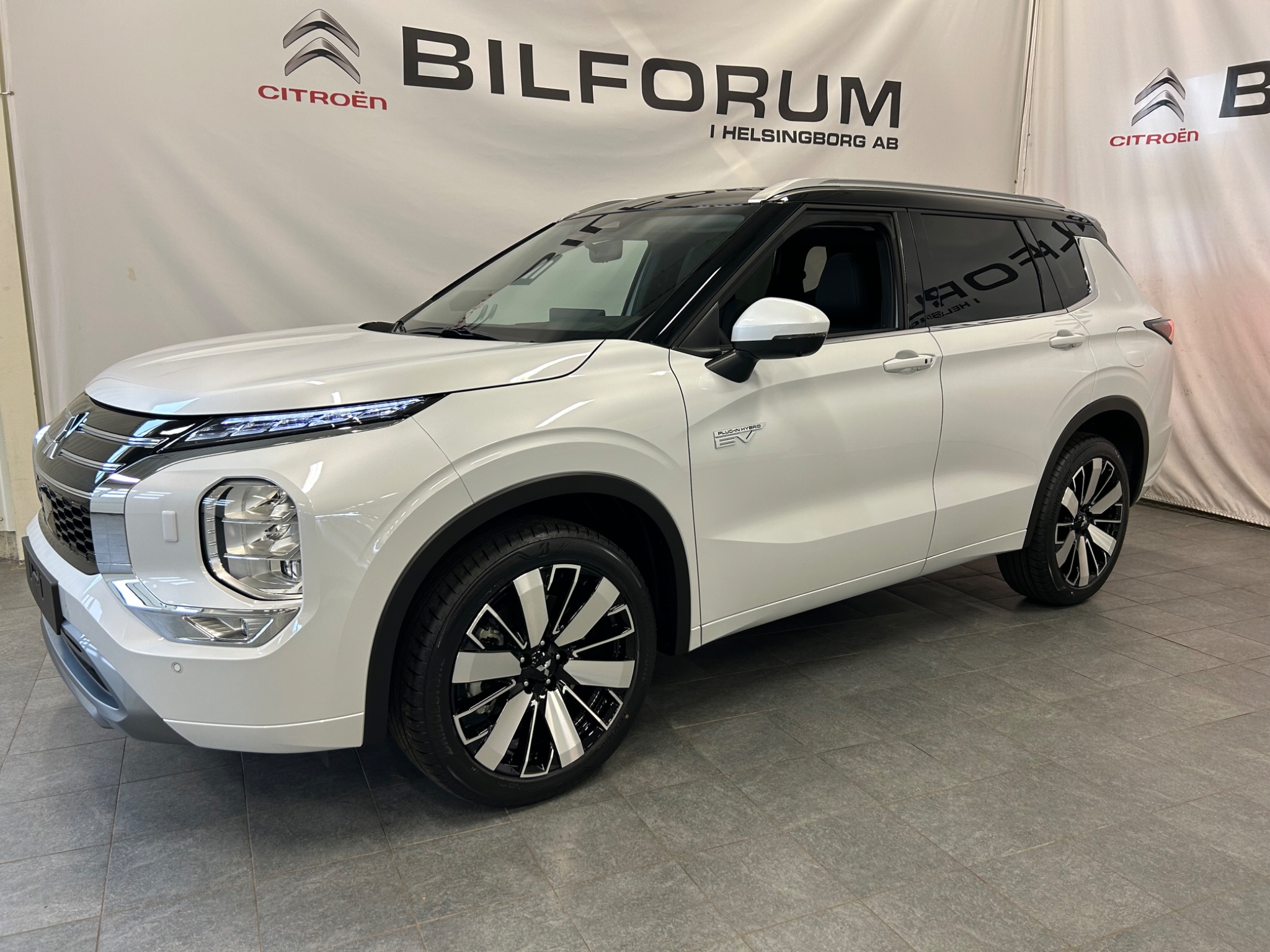 Mitsubishi Outlander 2025, bild 7/49