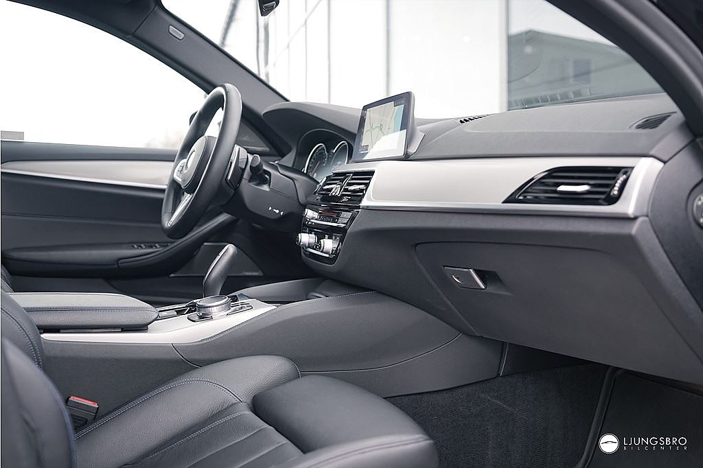 BMW 530 d xDrive M-Sport Innovation 265hk