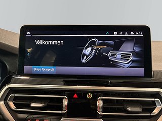 BMW X3 PLUG-IN xDrive30e Aut MOMS Drag Navi Kamera S&V-däck