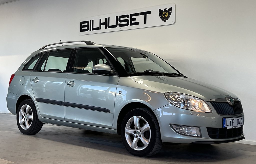 Skoda Fabia Kombi 1.2 TSI Elegance ACC PDC LÅGA MIL