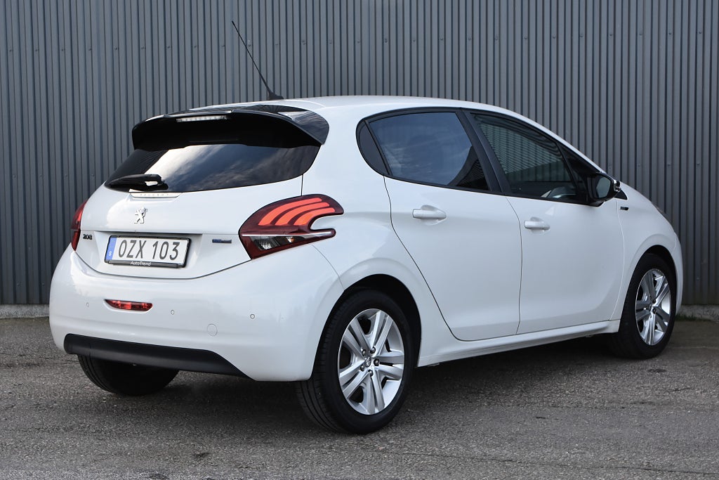 Peugeot 208 2016 - miniatyr 2