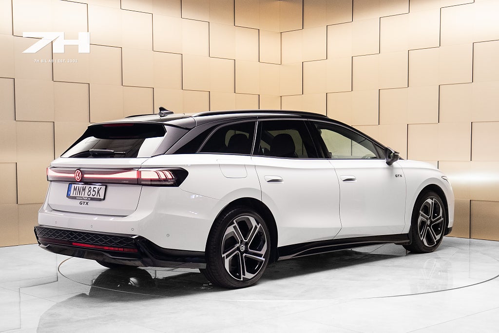 Volkswagen ID.7 GTX Tourer Plus 340HK / H&K / Massage / Drag