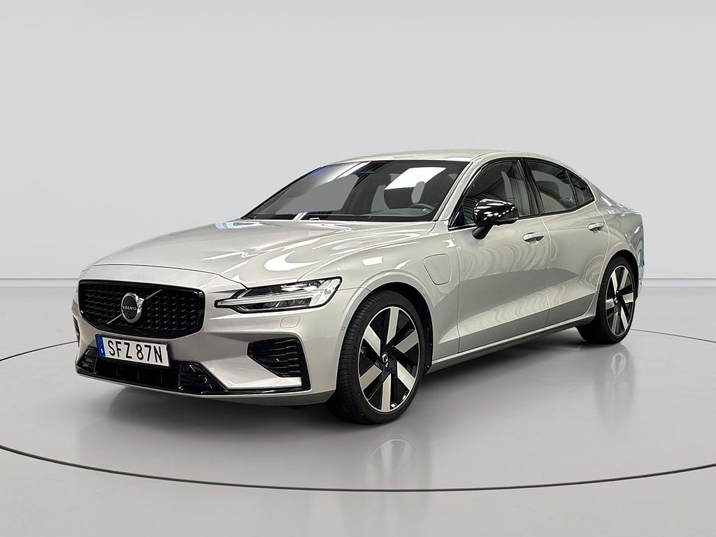 Volvo S60 Recharge T6II Plus Dark
