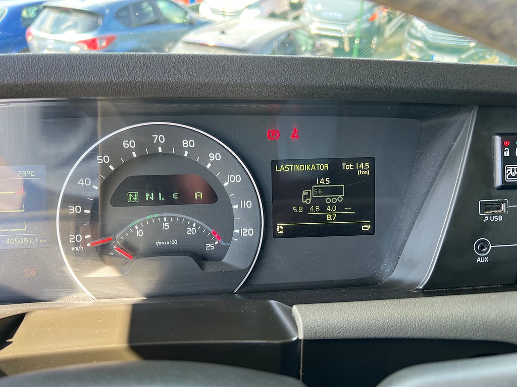 Volvo FH13 500 8x4*4 Tridem Lastväxlare Fullt Plogutrustad