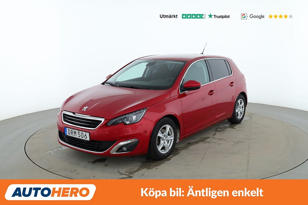 Peugeot 308 1.2 e-THP Allure / Keyless, GPS, Kamera, Drag