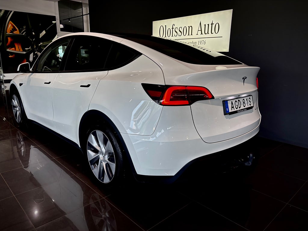 Tesla Model Y Long Range AWD 514hk - bild 9