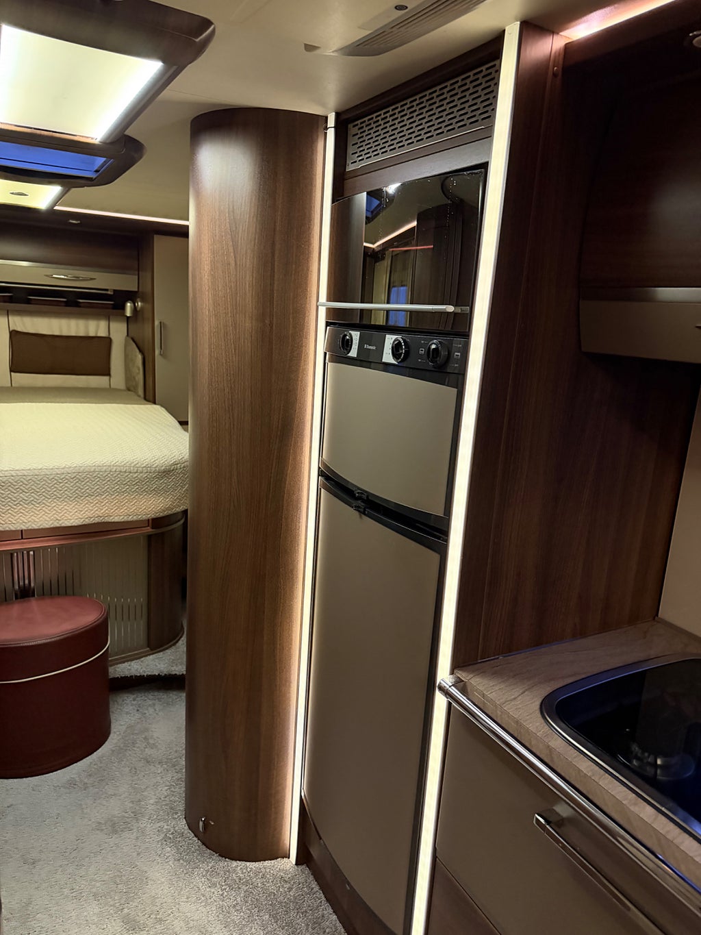 Bürstner Elegance I900 3,0 Automat Luftfjädring Solcell 2011 - miniatyr 21