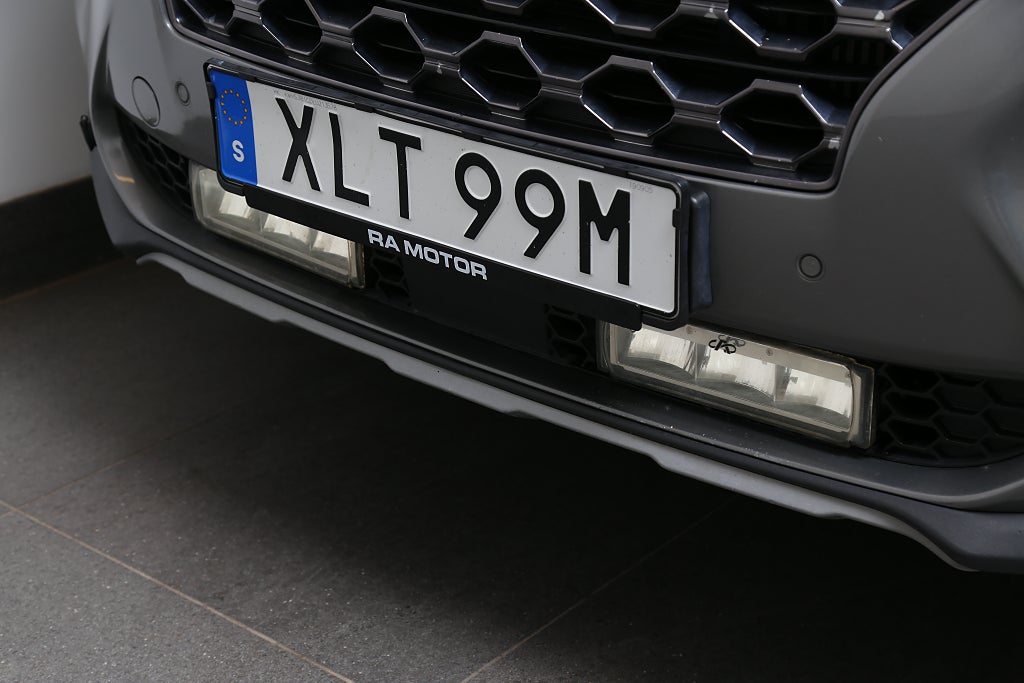 Hyundai Santa Fe 2,2 CRDi 200hk Premium AWD Aut Extraljus Motorv Drag