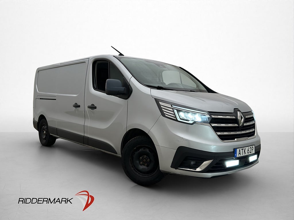 Renault trafic L2 150hk Värm PDC Drag V-Inredd CARPLAY Moms
