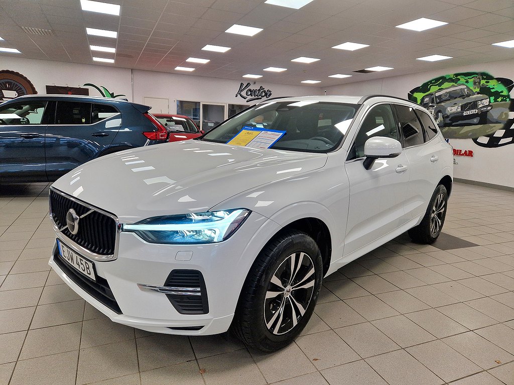 Volvo XC60 B5 AWD Mom Adv Euro6 1Äg Nav,Rattv,mm