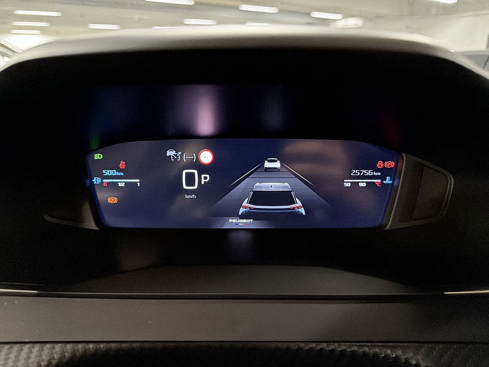 Bild på Peugeot 2008 Allure 1.2 PT 130hk Aut B-KAMERA CARPLAY