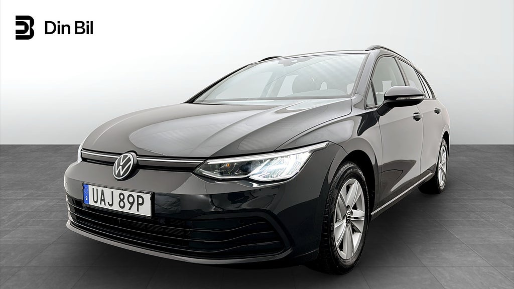 Volkswagen Golf Sportscombi eTSI131 DSG P-värmare/Drag