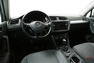 SUV Volkswagen Tiguan 7 av 14