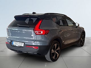 Volvo XC40 Recharge T4 DCT R-Design H&K/Skinn/MOMS/Kamera/Ad.Fhåll – bild 6