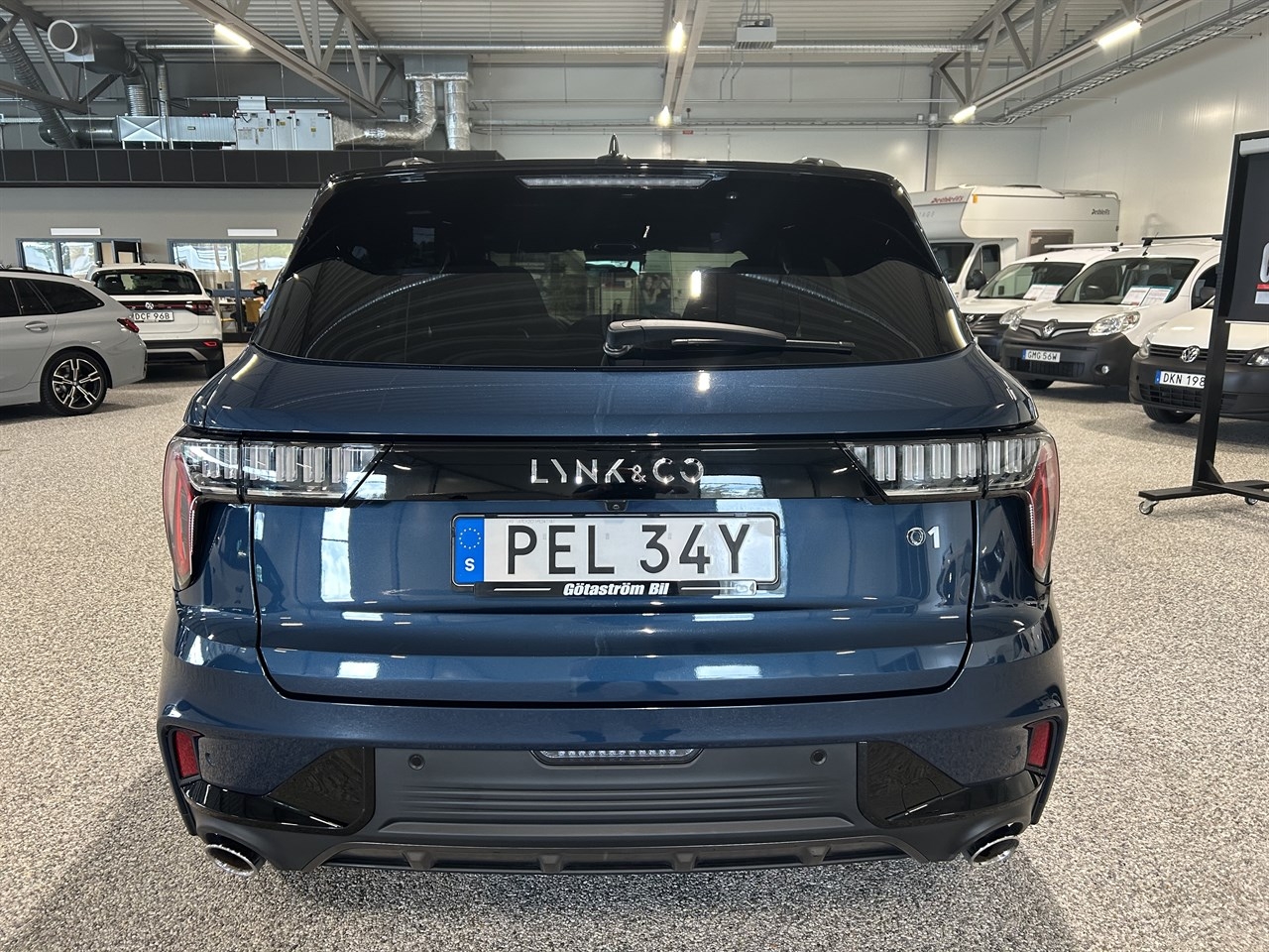Lynk & Co 01 PHEV DCT 261hk/Vhjul 2023, photo 3/46