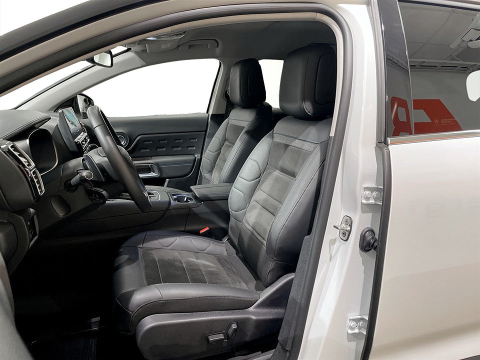 Bild på Citroën C5 Aircross Shine 1.2 PT 130hk Aut - B-KAMERA, ELSTOL