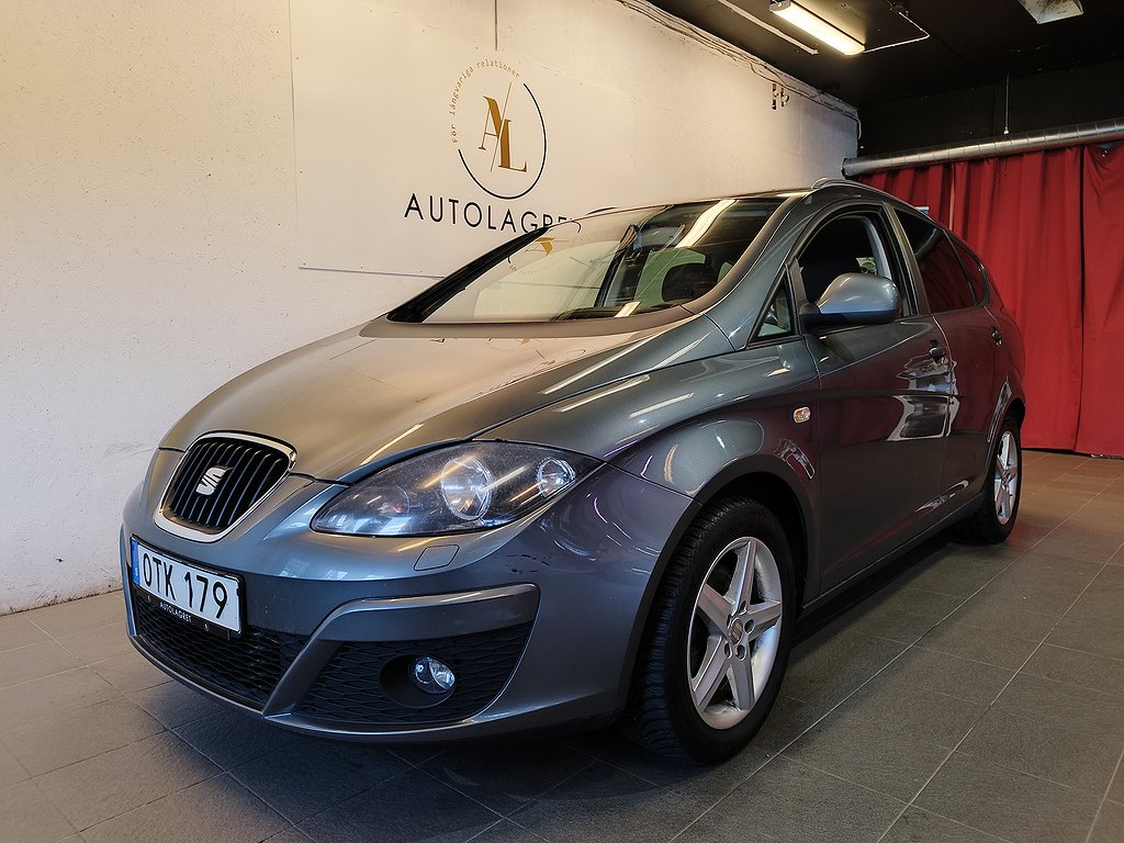 Seat Altea XL 1.6 TDI Reference AUX Rails [8547MIL] 105hk