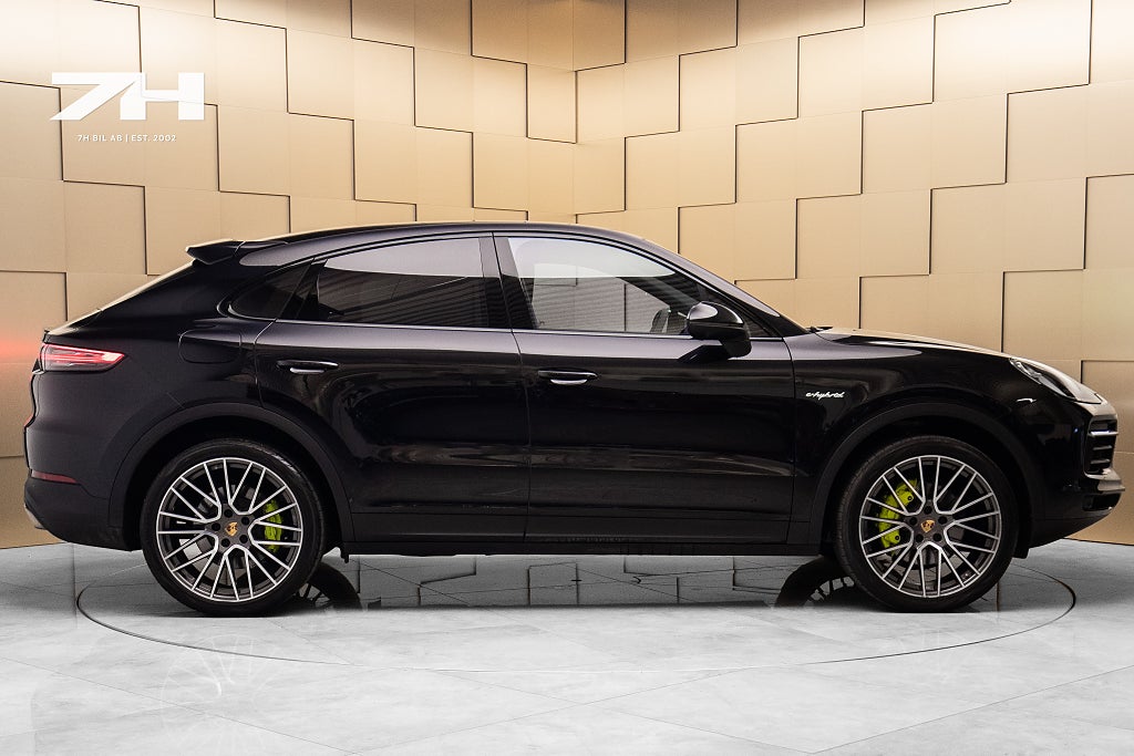 Porsche Cayenne E-Hybrid Coupé / Bose / 18-väg / Pano / Ad Farthållare