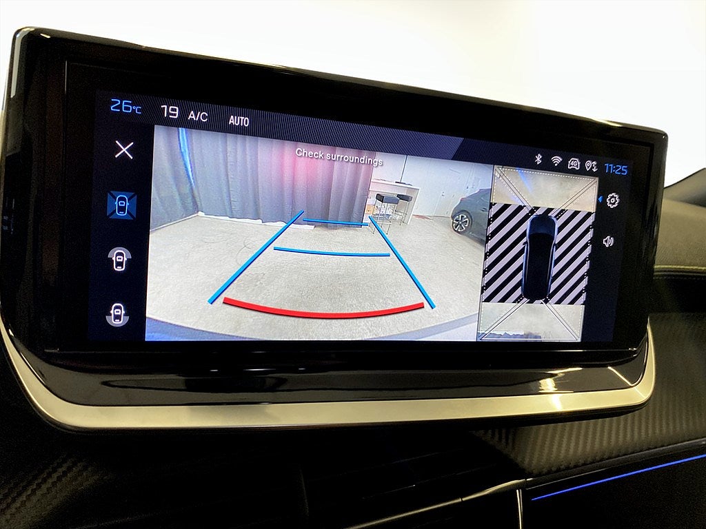 Bild på Peugeot 2008 GT 1.2 PT 130hk Aut - 360-KAMERA, CARPLAY, NAVI