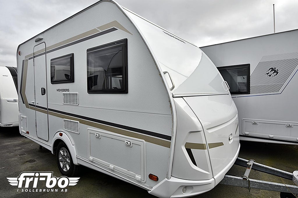 Weinsberg 390 QD CaraOne, Dubbelbädd