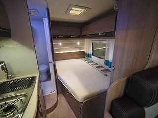 Husbil-halvintegrerad Chausson Flash 515 7 av 15