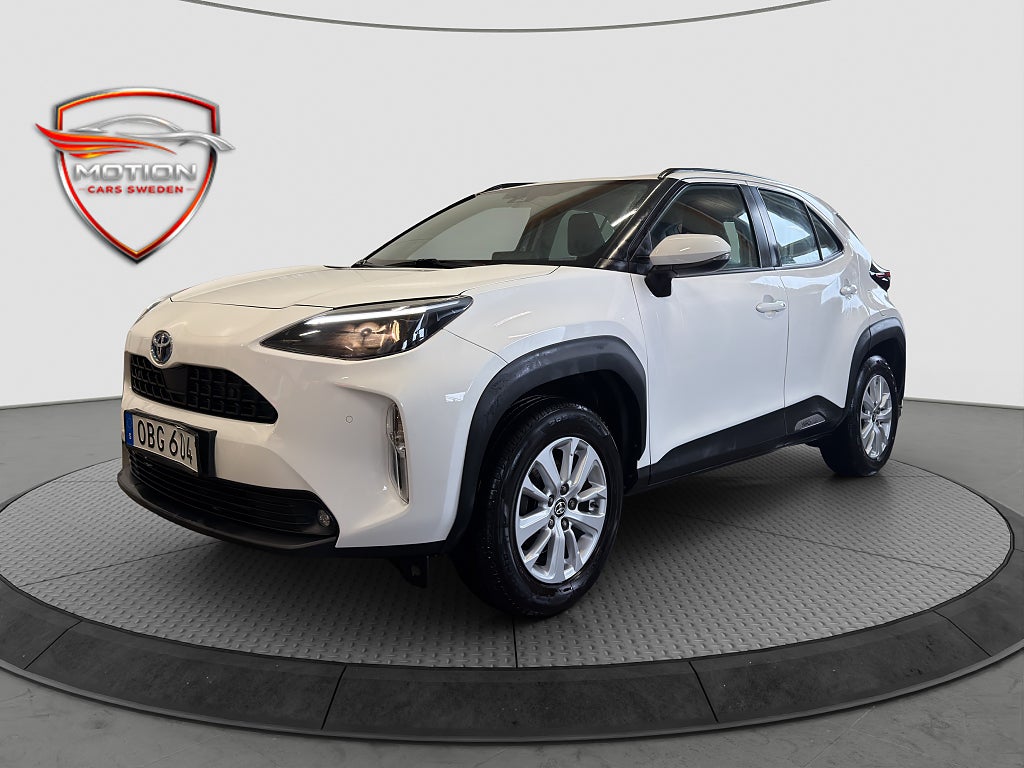 Toyota Yaris Cross Hybrid e-CVT Kamera 1 Ägare CarPlay MOMS
