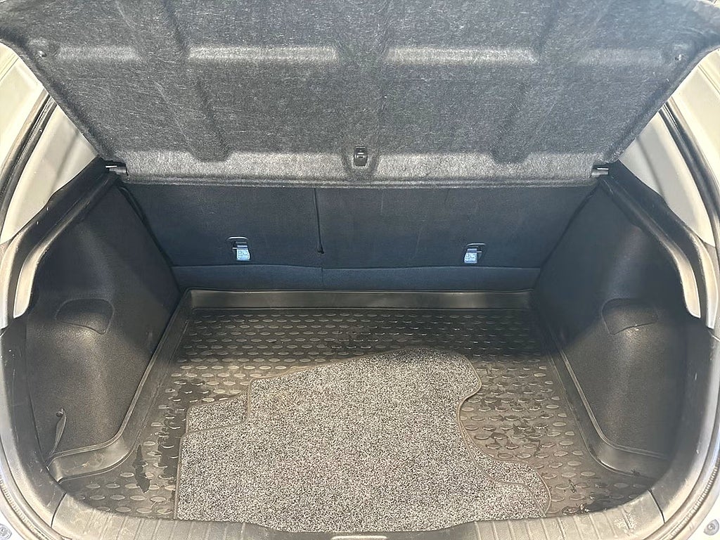 Honda Civic 1.8 i-VTEC Sport/B-Kamera/Dragkrok