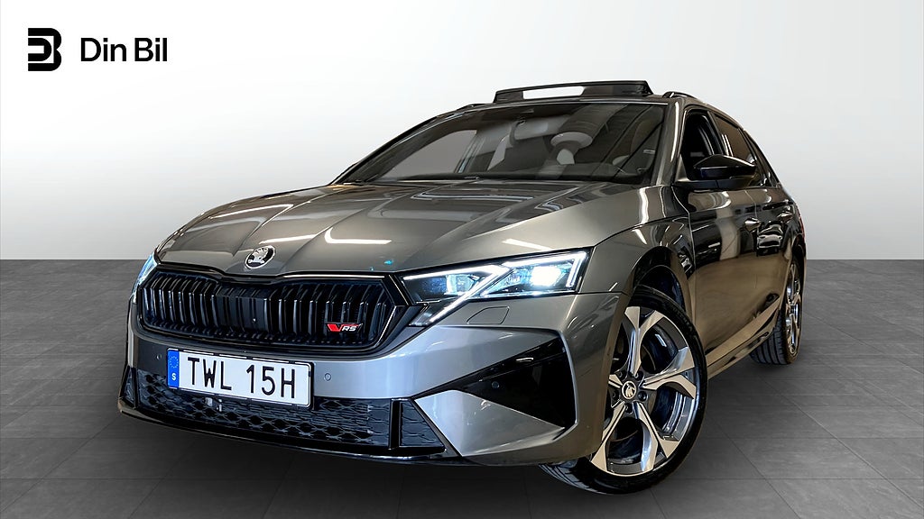 Skoda Octavia Combi RS TSI265 DSG Pano/P-värmare/Drag